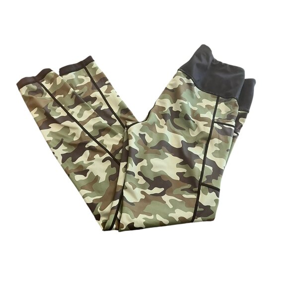 Camo Print Women's Full Length Leggings - Picture 5 of 5